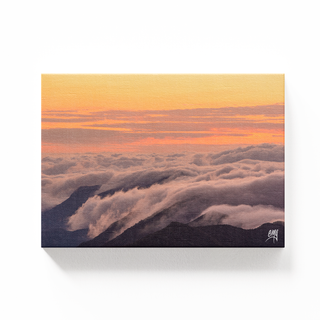 Amanecer desde el Pico Naiguatá